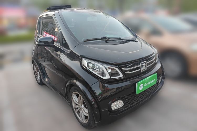 Used Zotye E200 2016 Three-Door Two-Seater Tech Edition Front Right 45 Deg