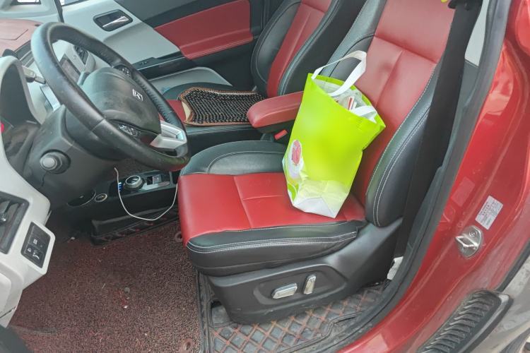 Used Zotye E200 2016 Three-Door Two-Seater Tech Edition Left Front Seat