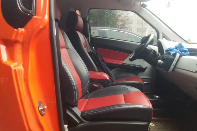 Used Zotye E200 2016 Three-Door Two-Seater Tech Edition Left Rear Seat