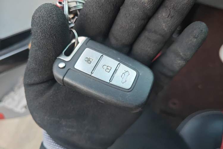 Used Zotye E200 2016 Three-Door Two-Seater Tech Edition Vehicle Key