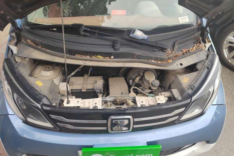 Used Zotye E200 2016 Three-Door Two-Seater Tech Edition Engine Bay