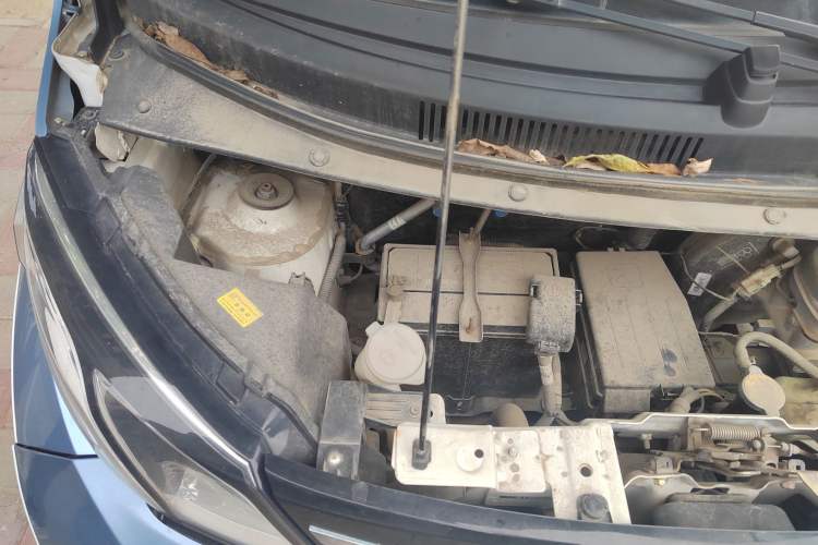 Used Zotye E200 2016 Three-Door Two-Seater Tech Edition Engine Bay Right