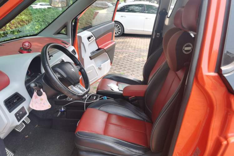 Used Zotye E200 2016 Three-Door Two-Seater Tech Edition Left Rear Seat