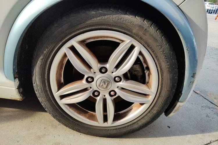Used Zotye E200 2016 Three-Door Two-Seater Tech Edition Right Front Wheel Hub