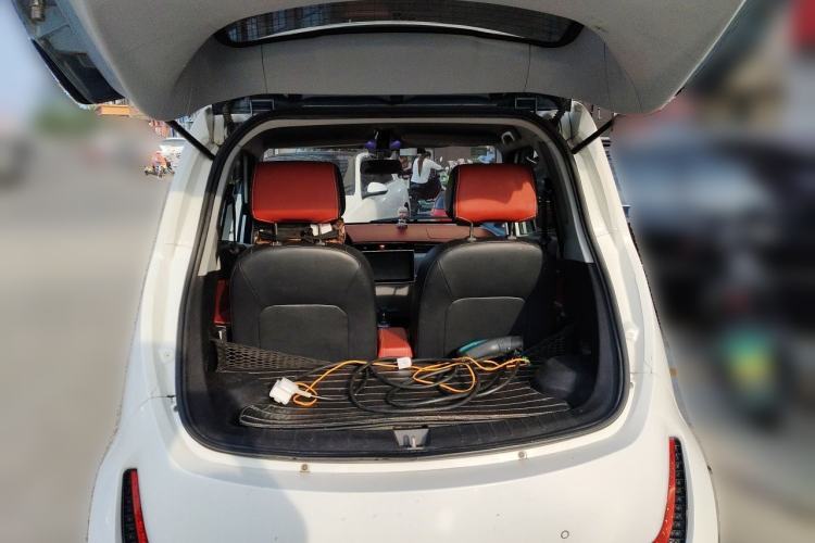 Used Zotye E200 2016 Three-Door Two-Seater Tech Edition Trunk