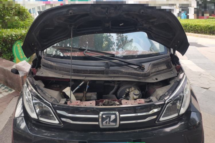 Used Zotye E200 2016 Three-Door Two-Seater Tech Edition Engine Bay