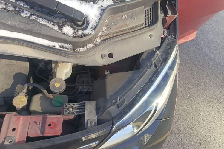 Used Zotye E200 2016 Three-Door Two-Seater Tech Edition Engine Bay Left