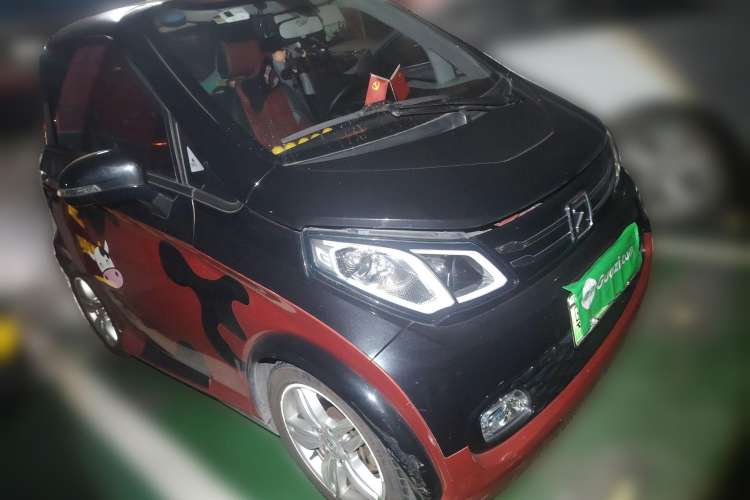 Used Zotye E200 2016 Three-Door Two-Seater Tech Edition Front Right 45 Deg