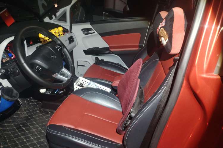 Used Zotye E200 2016 Three-Door Two-Seater Tech Edition Left Front Seat