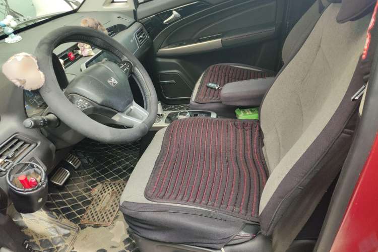 Used Zotye E200 2016 Three-Door Two-Seater Tech Edition Left Front Seat