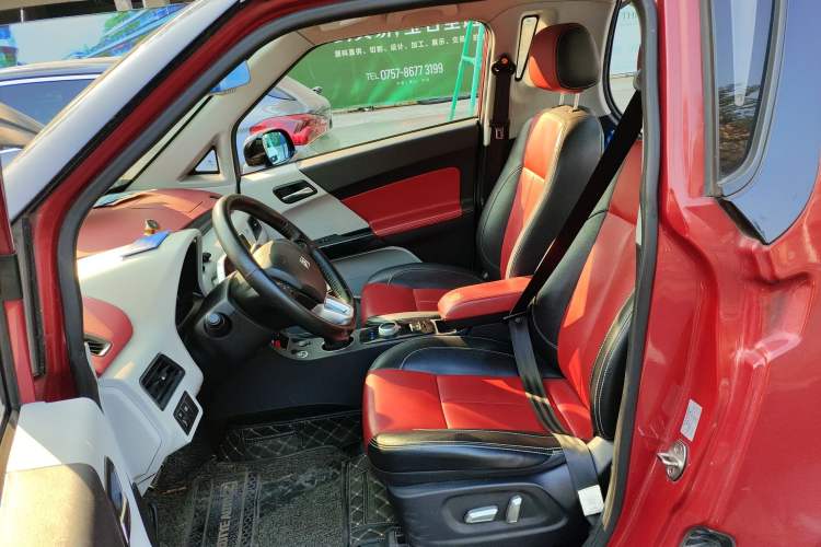 Used Zotye E200 2016 Three-Door Two-Seater Tech Edition Left Front Seat