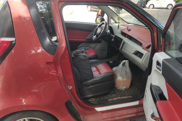 Used Zotye E200 2016 Three-Door Two-Seater Tech Edition Left Rear Seat