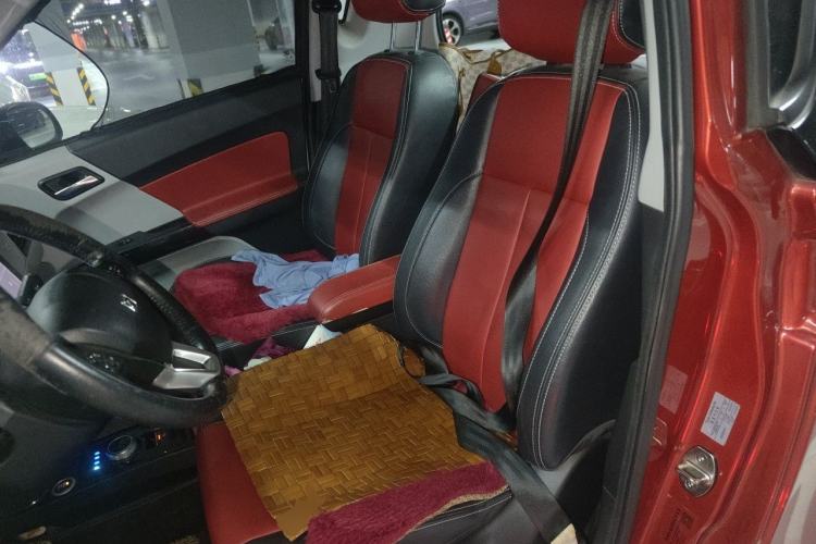 Used Zotye E200 2016 Three-Door Two-Seater Tech Edition Left Rear Seat