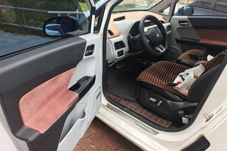 Used Zotye E200 2016 Three-Door Two-Seater Tech Edition Driver Seat