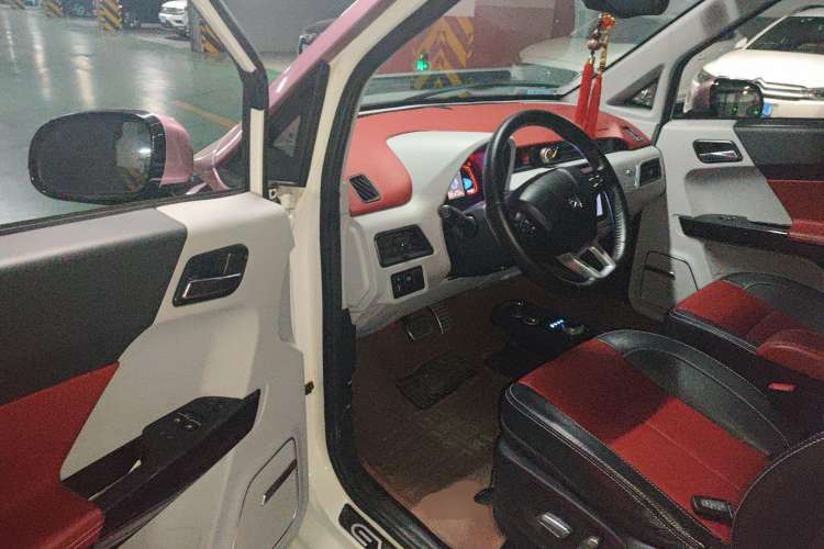 Used Zotye E200 2016 Three-Door Two-Seater Tech Edition Driver Seat