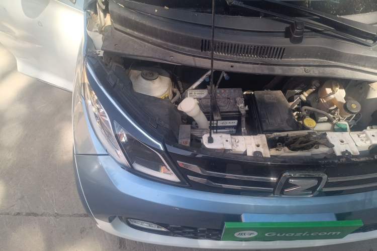Used Zotye E200 2016 Three-Door Two-Seater Tech Edition Engine Bay Right