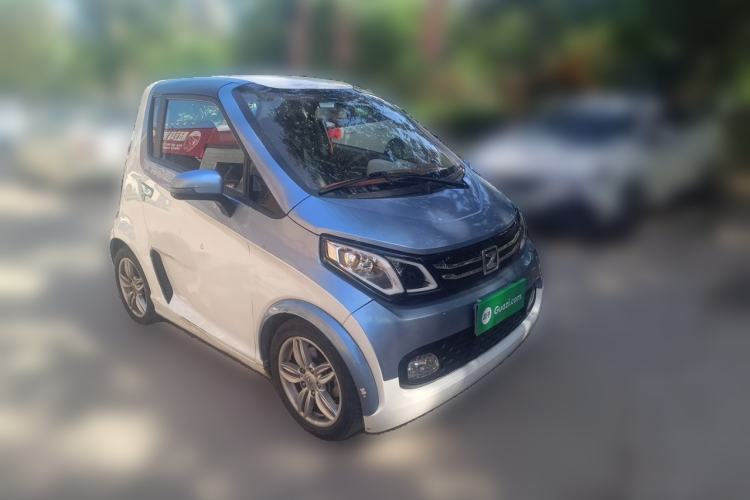 Used Zotye E200 2016 Three-Door Two-Seater Tech Edition Front Right 45 Deg