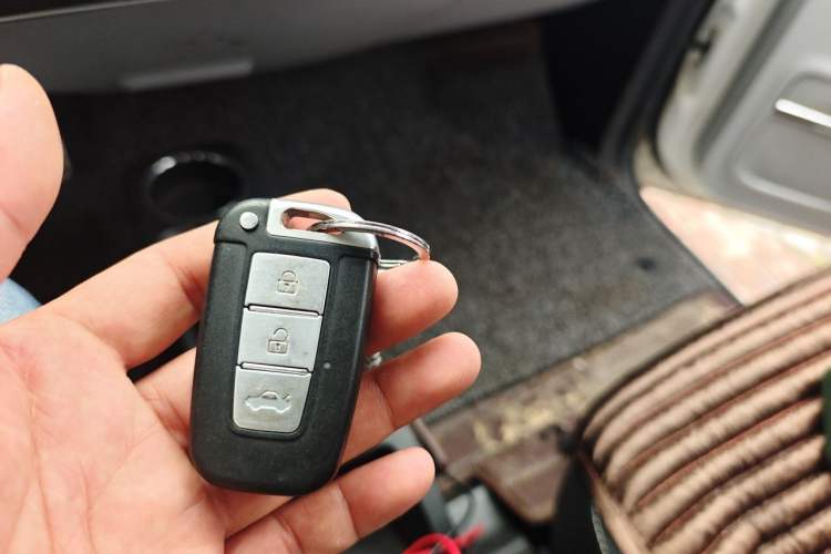Used Zotye E200 2016 Three-Door Two-Seater Tech Edition Vehicle Key