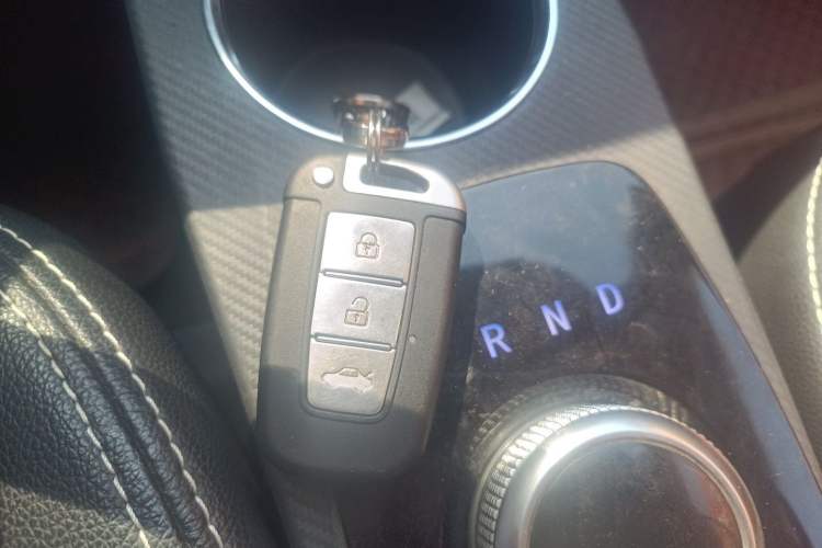 Used Zotye E200 2016 Three-Door Two-Seater Tech Edition Vehicle Key