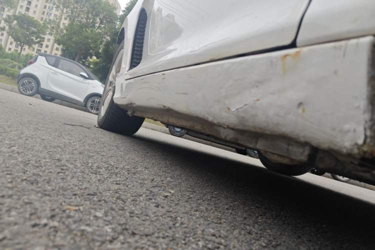 Used Zotye E200  Chassis Front Right