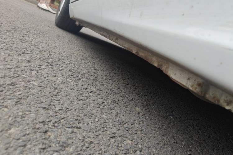 Used Zotye E200  Chassis Rear Left