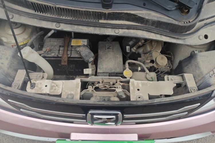 Used Zotye E200  Engine Bay