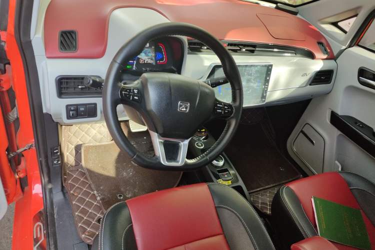 Used Zotye E200 2017 Luxury Model Center Console