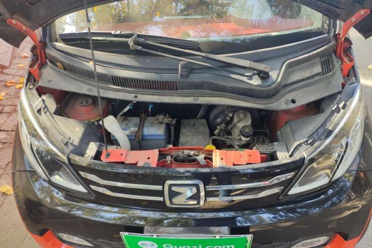 Used Zotye E200 2017 Luxury Model Engine Bay