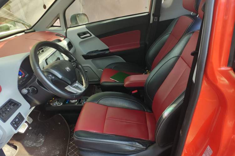 Used Zotye E200 2017 Luxury Model Left Rear Seat