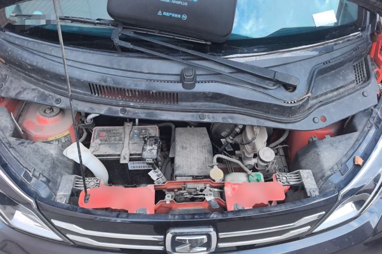 Used Zotye E200 2018 Flying Fish Model Engine Bay