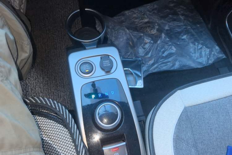 Used Zotye E200 2018 Flying Fish Model Gear Lever