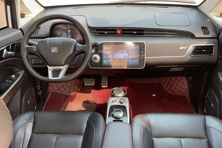 Used Zotye E200 2018 Pro Model Center Console