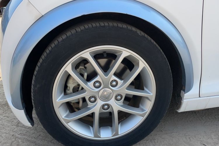 Used Zotye E200 2018 Pro Model Left Front Wheel Hub