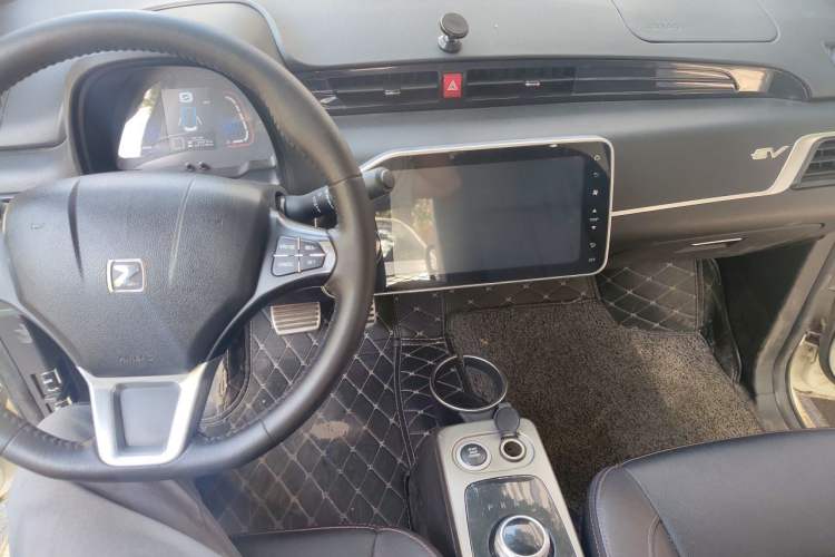 Used Zotye E200 2018 Flying Fish Model Audio And AC Panel