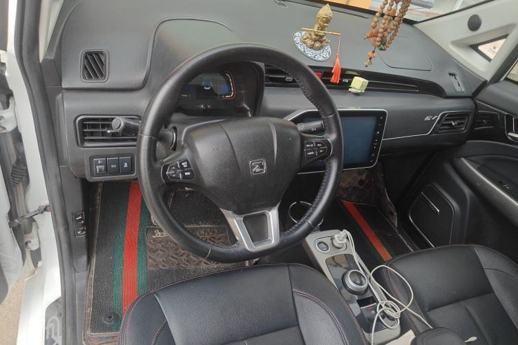 Used Zotye E200 2018 Flying Fish Model Center Console