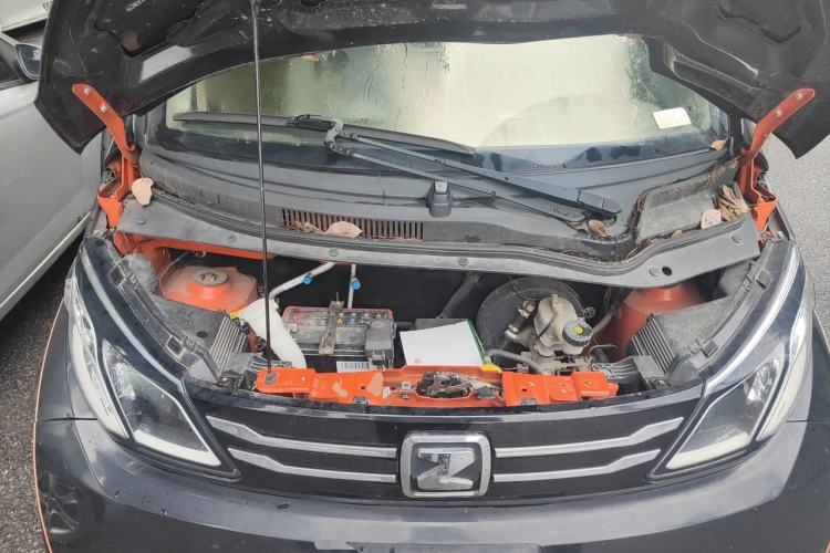 Used Zotye E200 2018 Pro Model Engine Bay