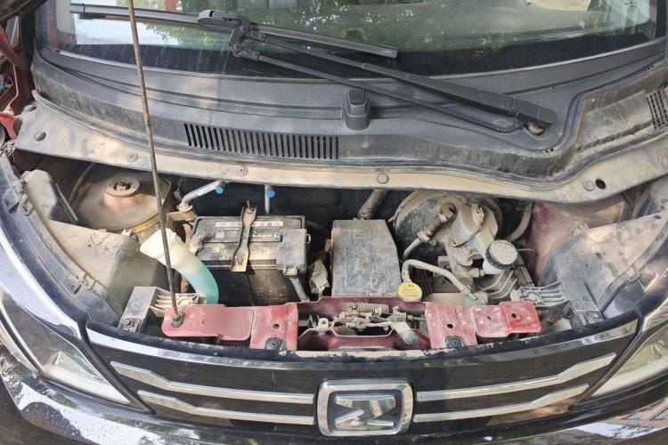 Used Zotye E200 2018 Pro Model Engine Bay