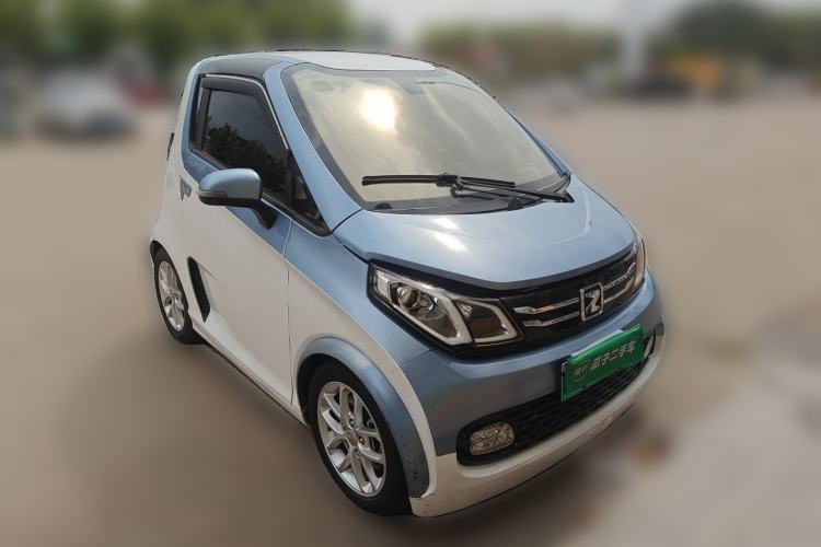Used Zotye E200 2018 Flying Fish Model Front Right 45 Deg