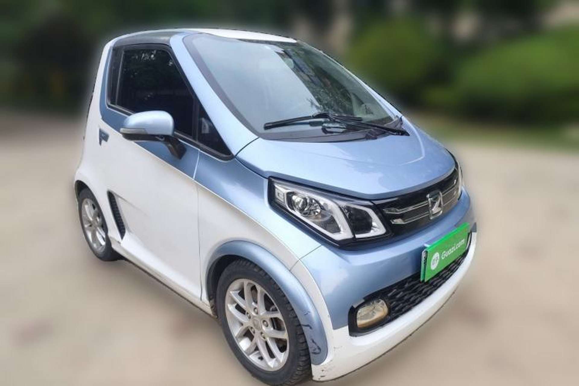 Used Zotye E200 2018 Flying Fish Model Front Right 45 Deg