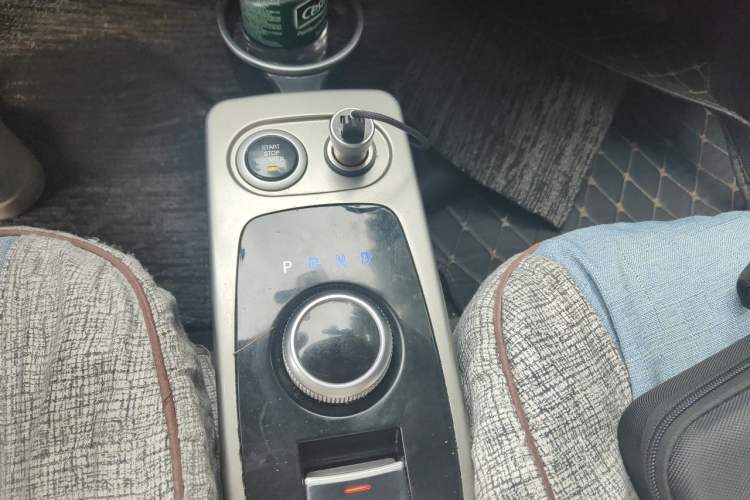 Used Zotye E200 2018 Pro Model Gear Lever