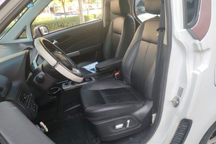 Used Zotye E200 2018 Flying Fish Model Left Front Seat