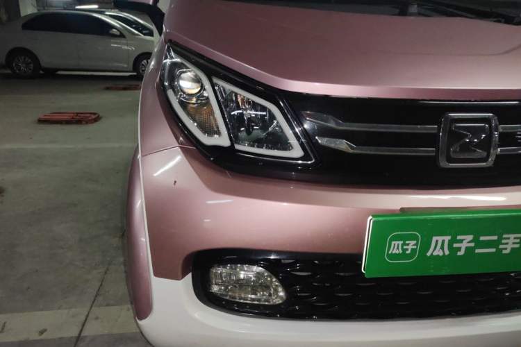 Used Zotye E200 2018 Pro Model Right Front Headlight