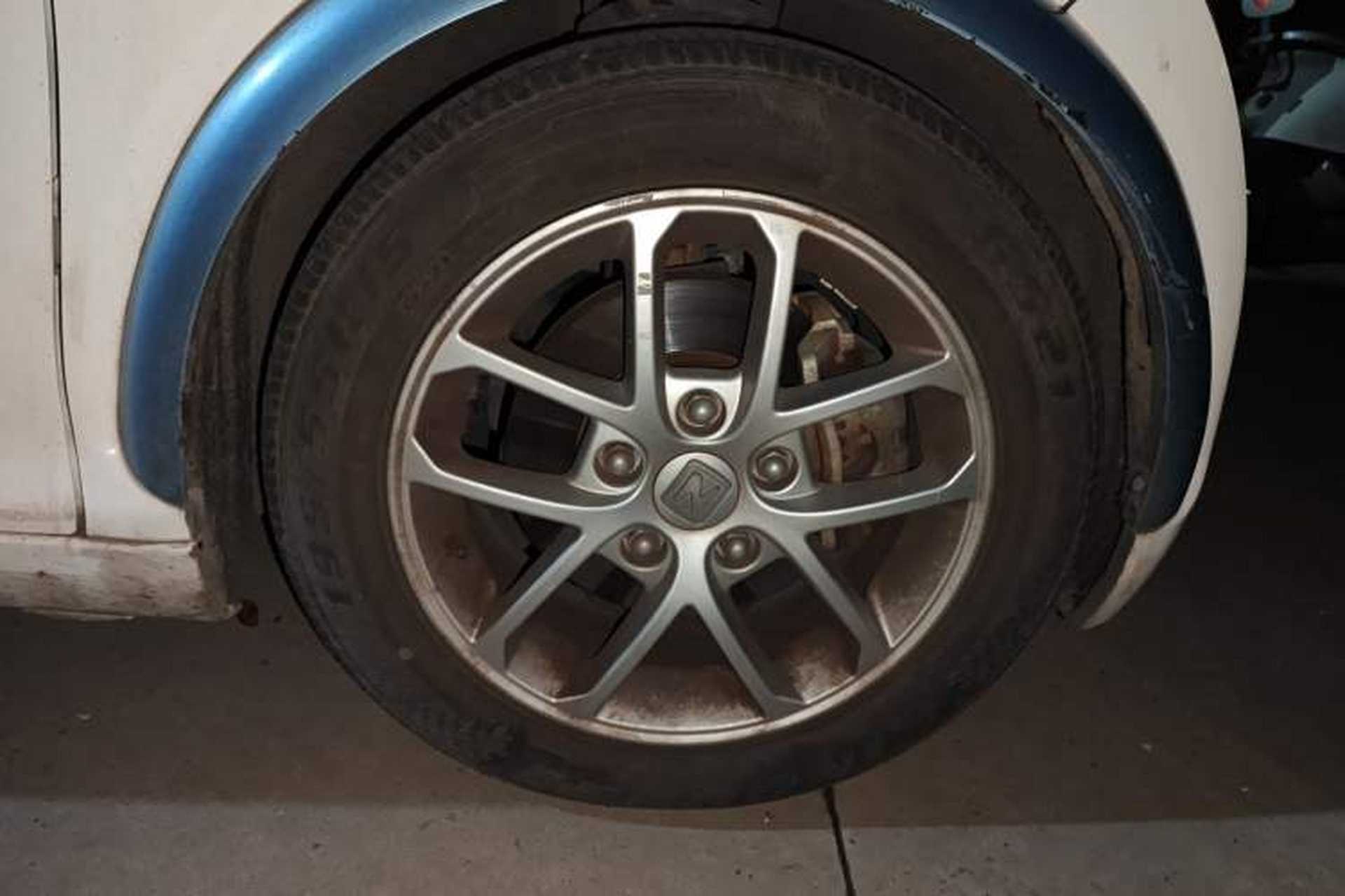Used Zotye E200 2018 Pro Model Right Front Wheel Hub