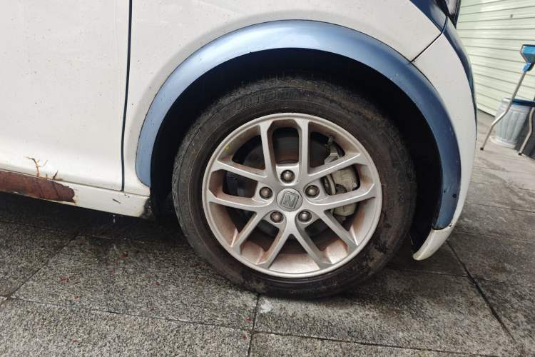 Used Zotye E200 2018 Pro Model Right Front Wheel Hub