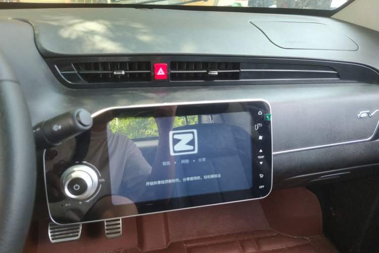 Used Zotye E200 2018 Pro Model Audio And AC Panel