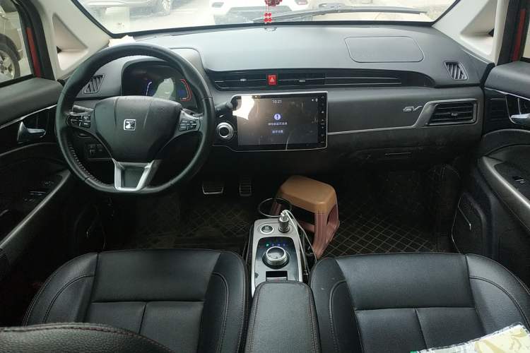 Used Zotye E200 2018 Flying Fish Model Center Console