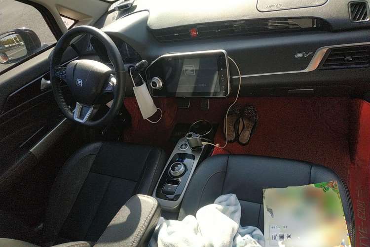 Used Zotye E200 2018 Pro Model Center Console