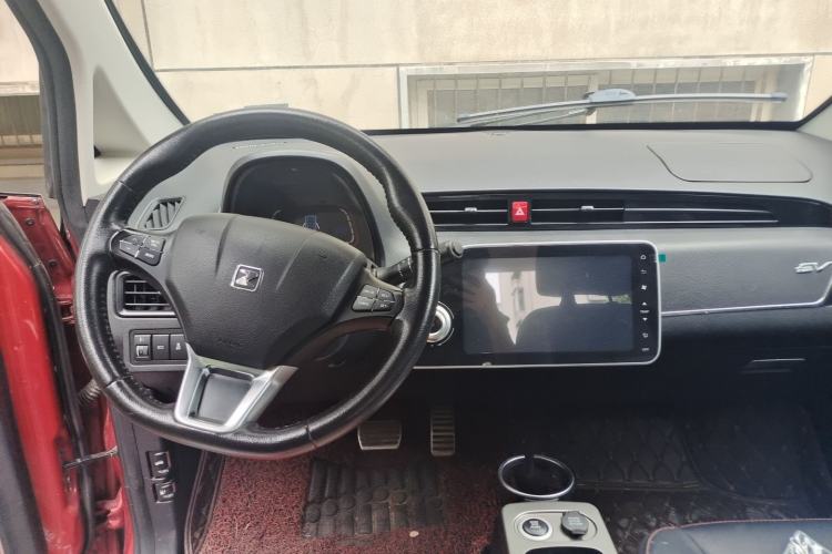 Used Zotye E200 2018 Pro Model Center Console