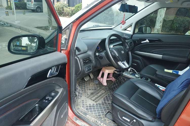 Used Zotye E200 2018 Flying Fish Model Driver Seat