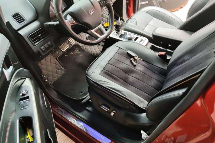 Used Zotye E200 2018 Pro Model Driver Seat